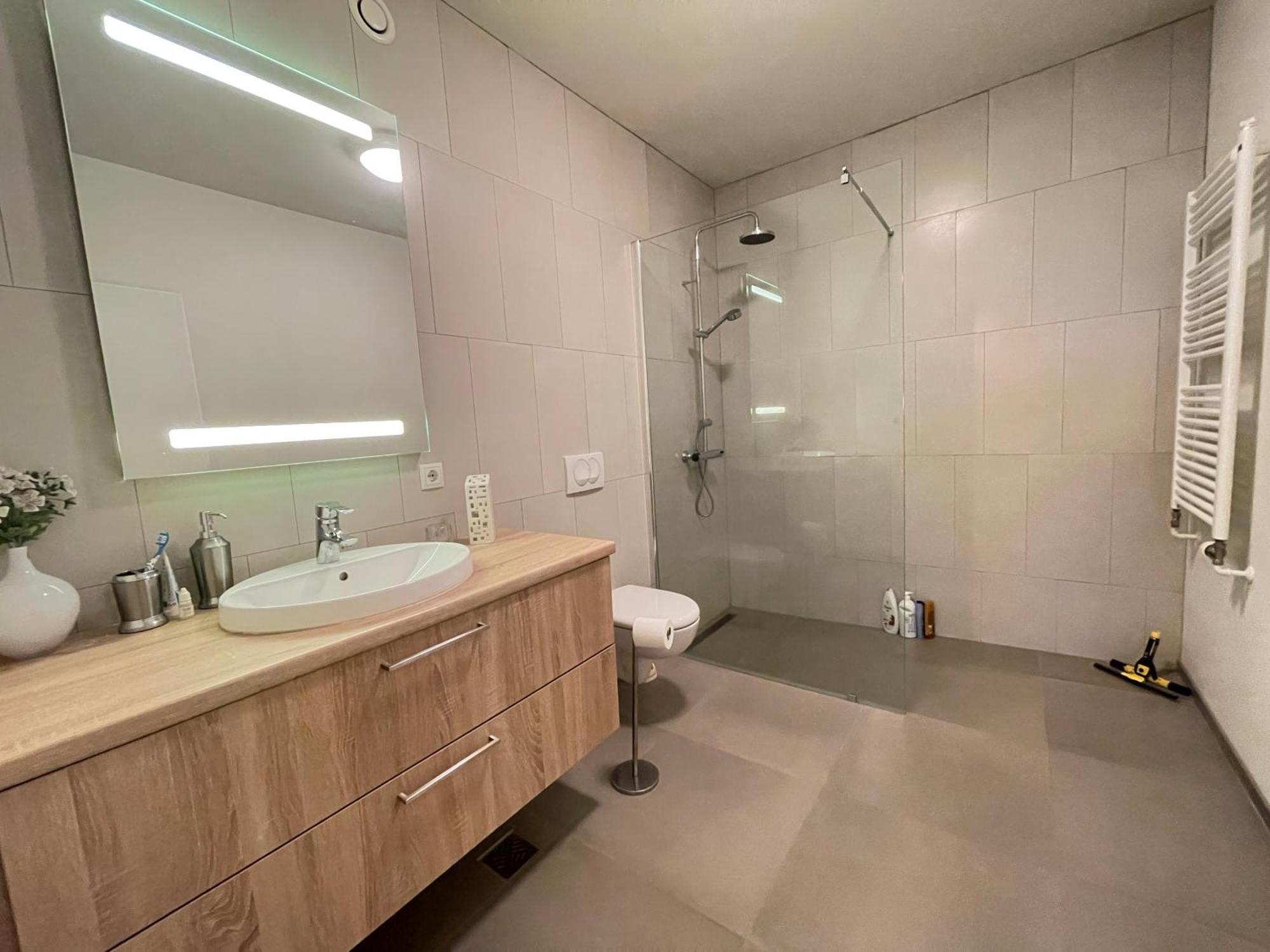 Modern And Spacious 3 Bedroom Apartment In Kopavogur Reykjavik Ngoại thất bức ảnh