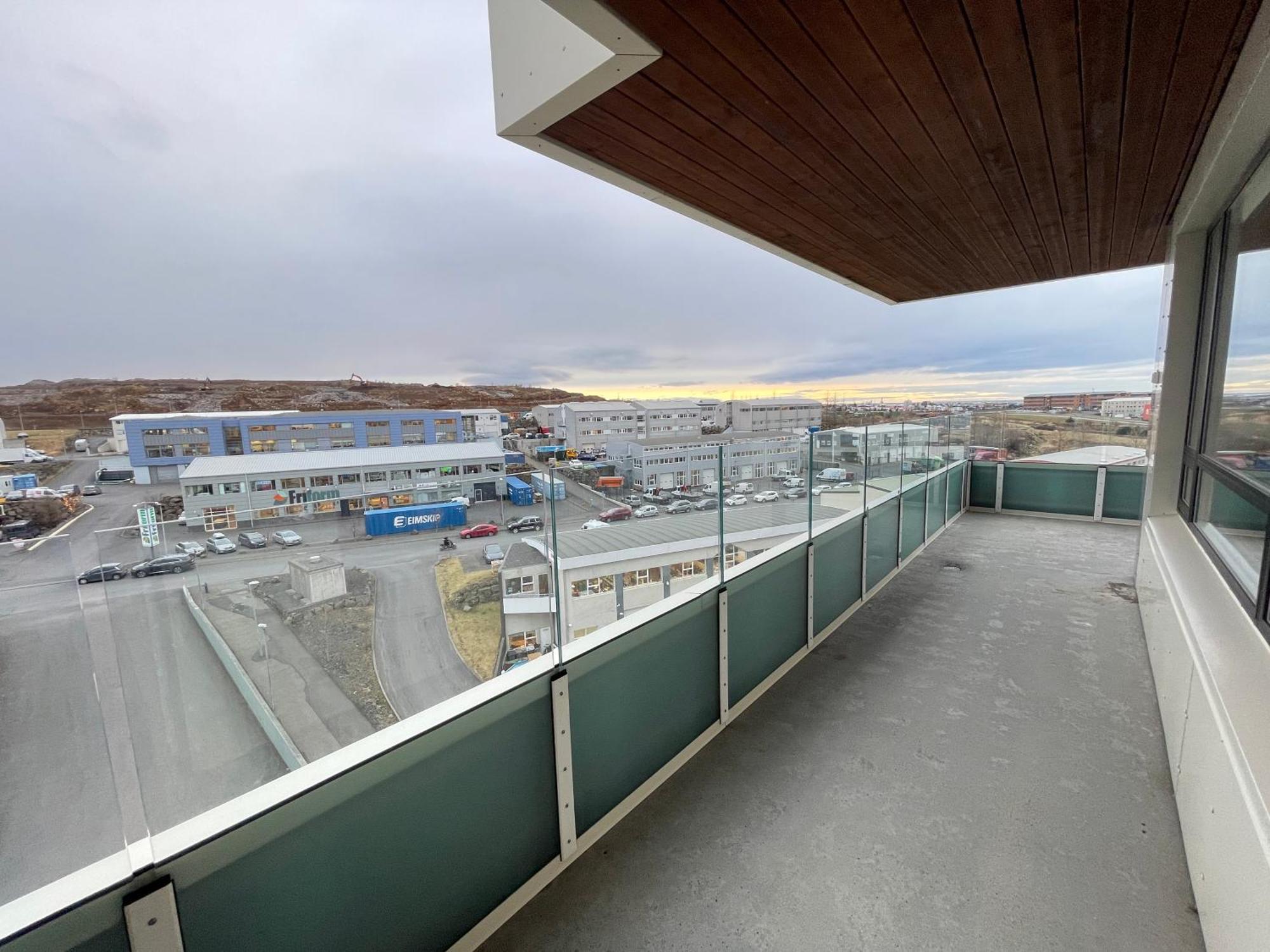Modern And Spacious 3 Bedroom Apartment In Kopavogur Reykjavik Ngoại thất bức ảnh